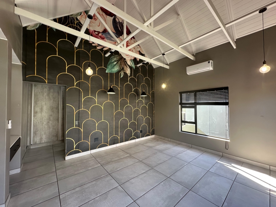 5 Bedroom Property for Sale in Leloko Lifestyle Estate North West